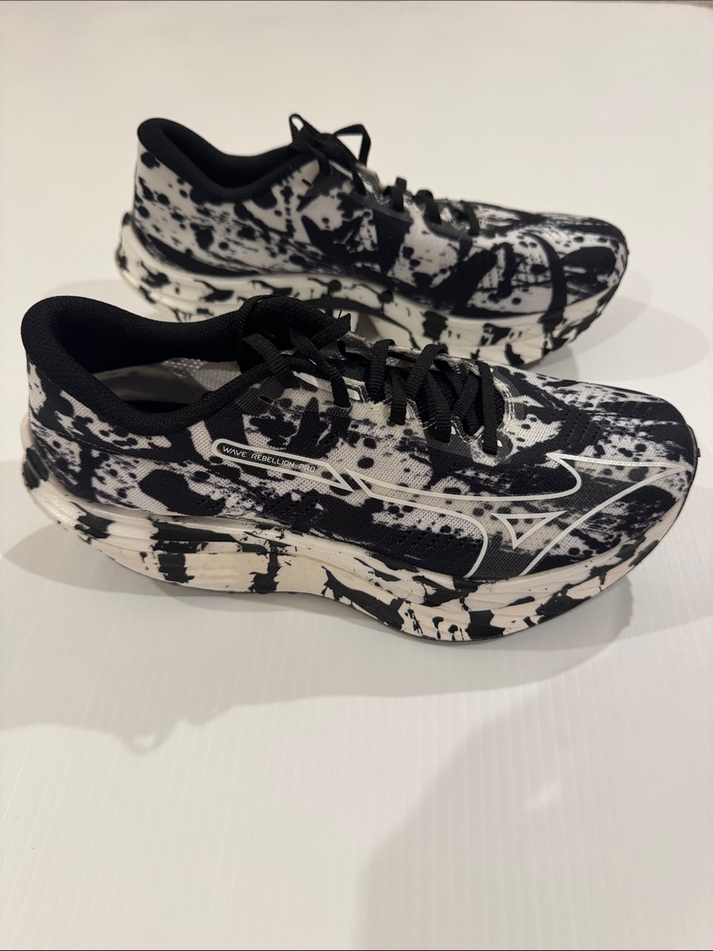 Mizuno Wave Rebellion Pro Kakizome PB Men’s Size 7.5 Wom Size 8.5 Euro 40 New!!